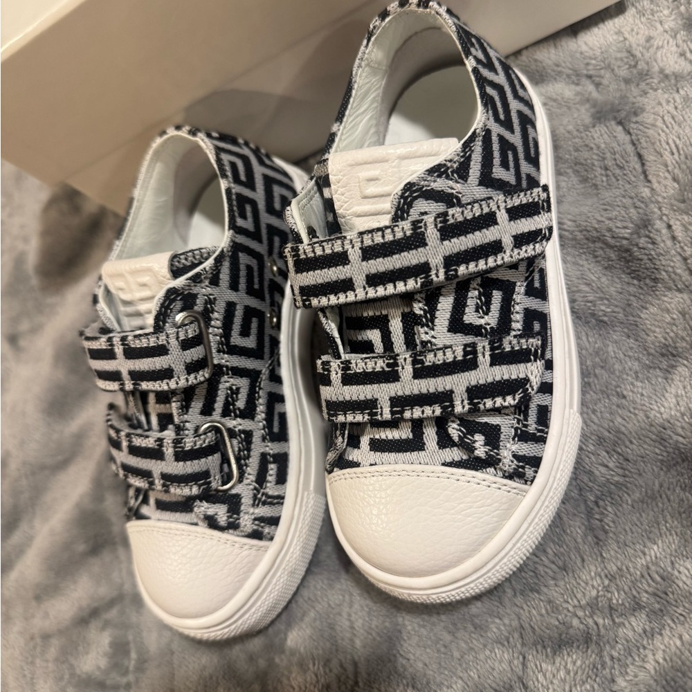Stylish Black and White Kids Shoes